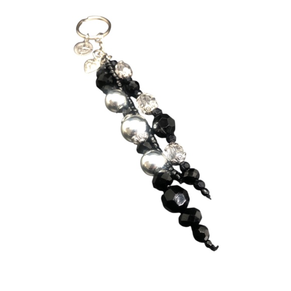 Beaded Keychain | 3 Strands w/ Black Faceted Onyx, Seed Beads + Heart & Compass - Picture 16 of 16